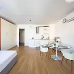 Verdemare 309 Tirabora Short Rent Триест